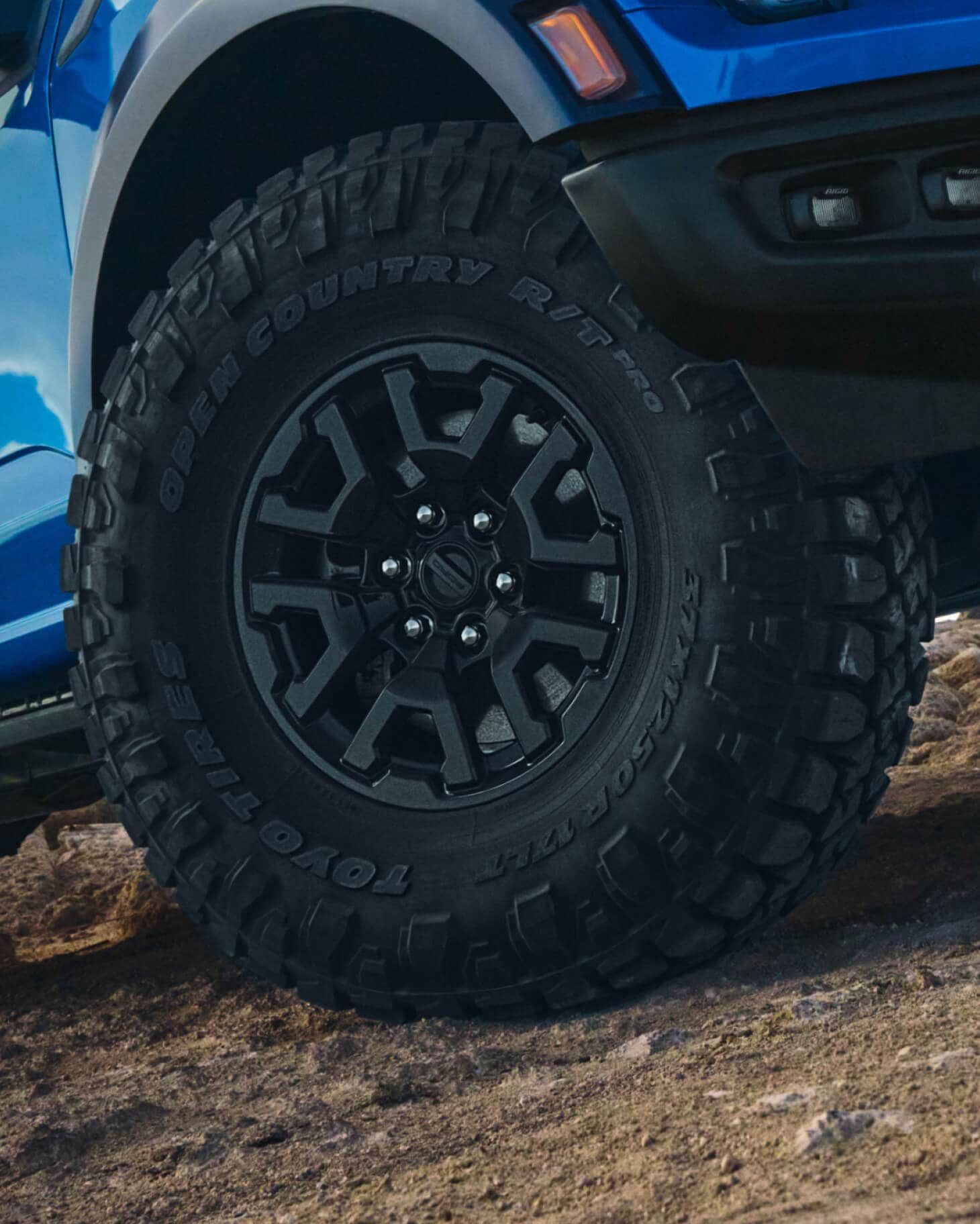 TOYO TIRES